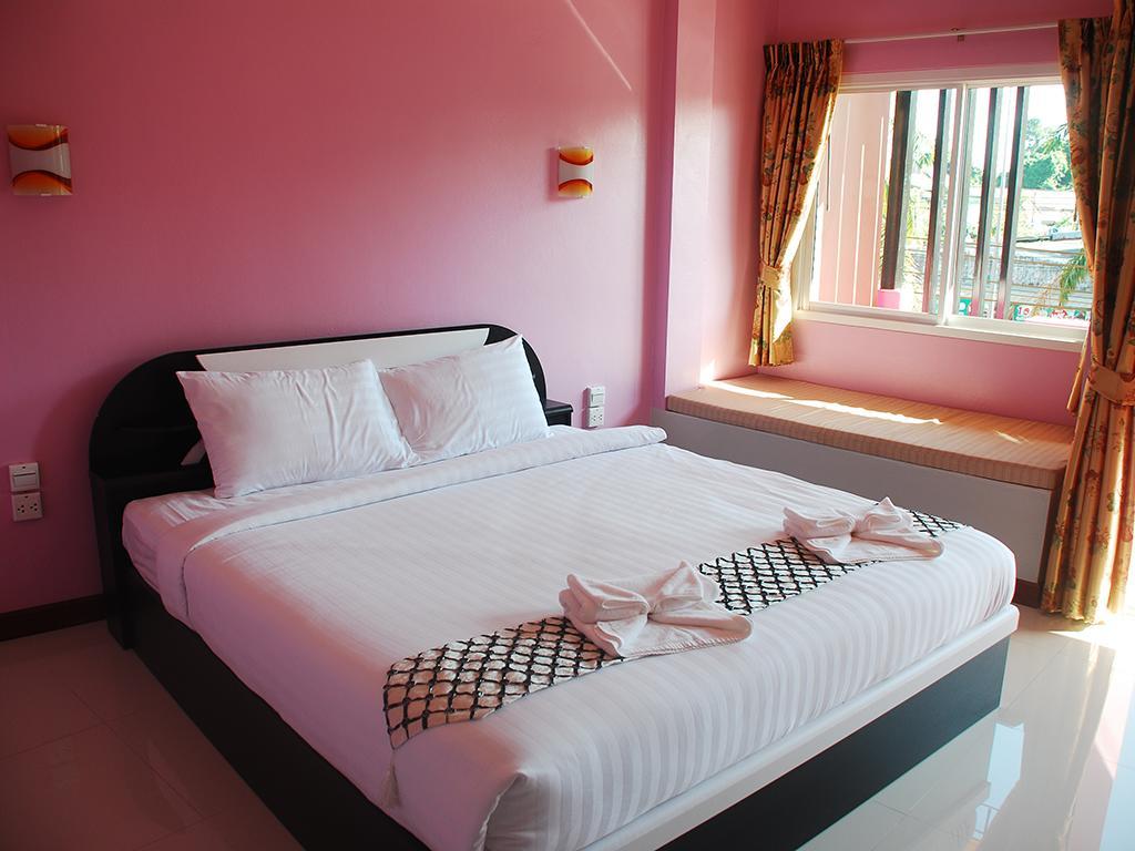 Apartment Albarakat Place