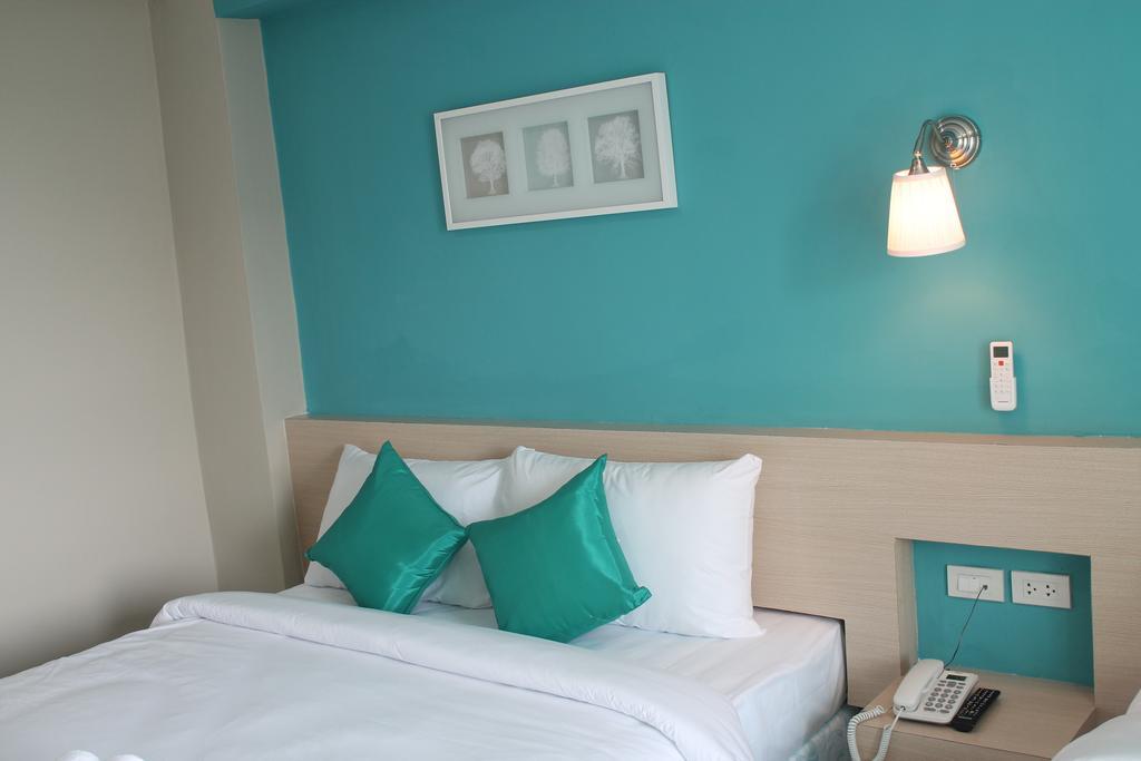 Hotel V-ocean Palace 3*