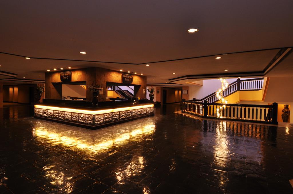 Iyara & Hotel