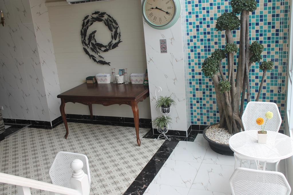 V-ocean Palace Hotel