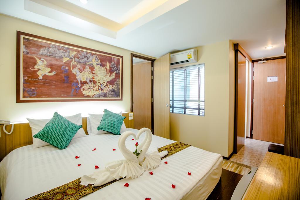 Landmark Hotel 3*