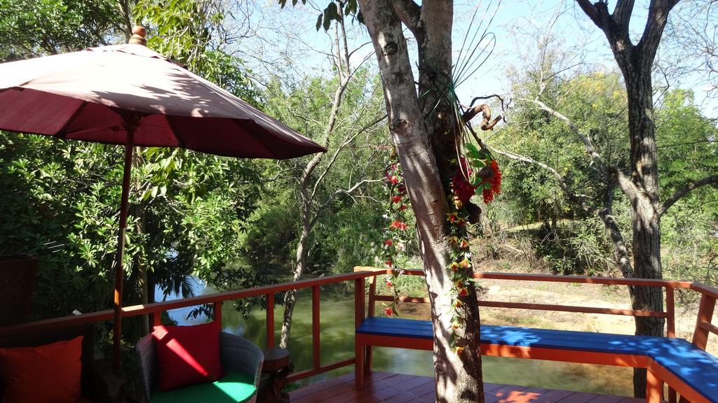 Riverside 3*