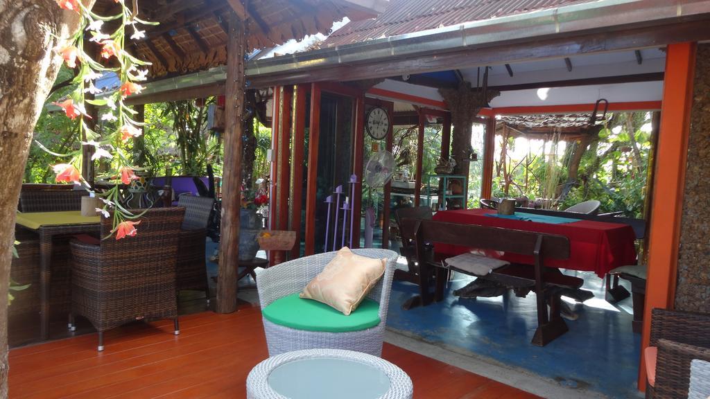 Riverside Resort 3*