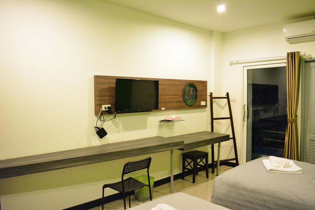 Apartment & Omm