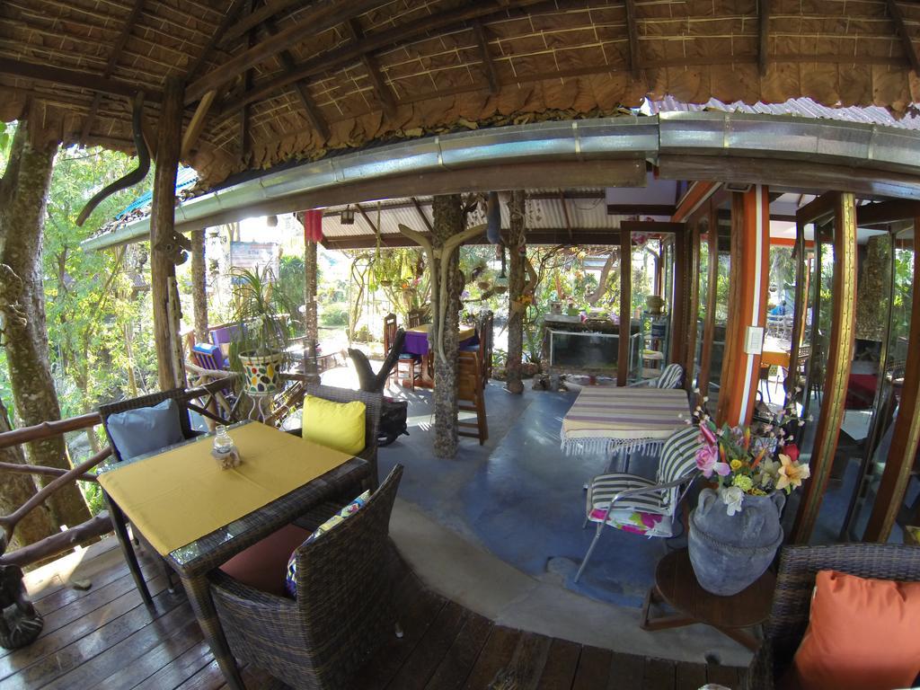 Riverside Resort 3*