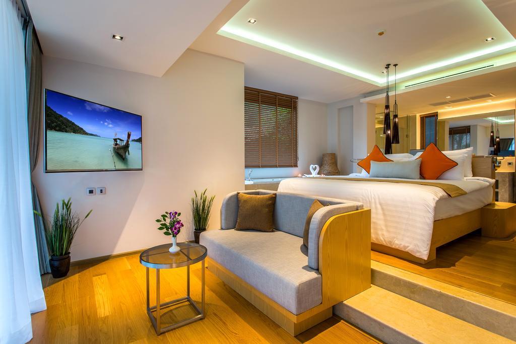 Resort Crest & Pool - Sha Extra Patong