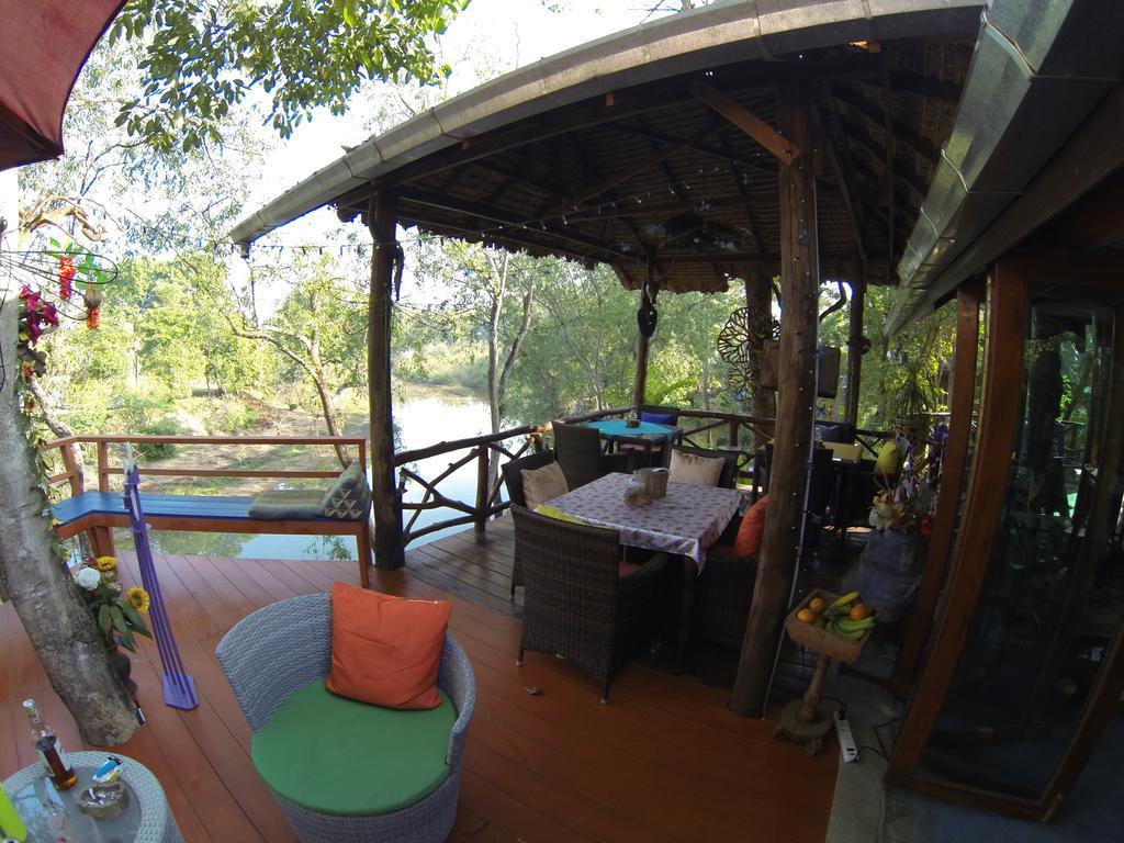 Riverside Resort