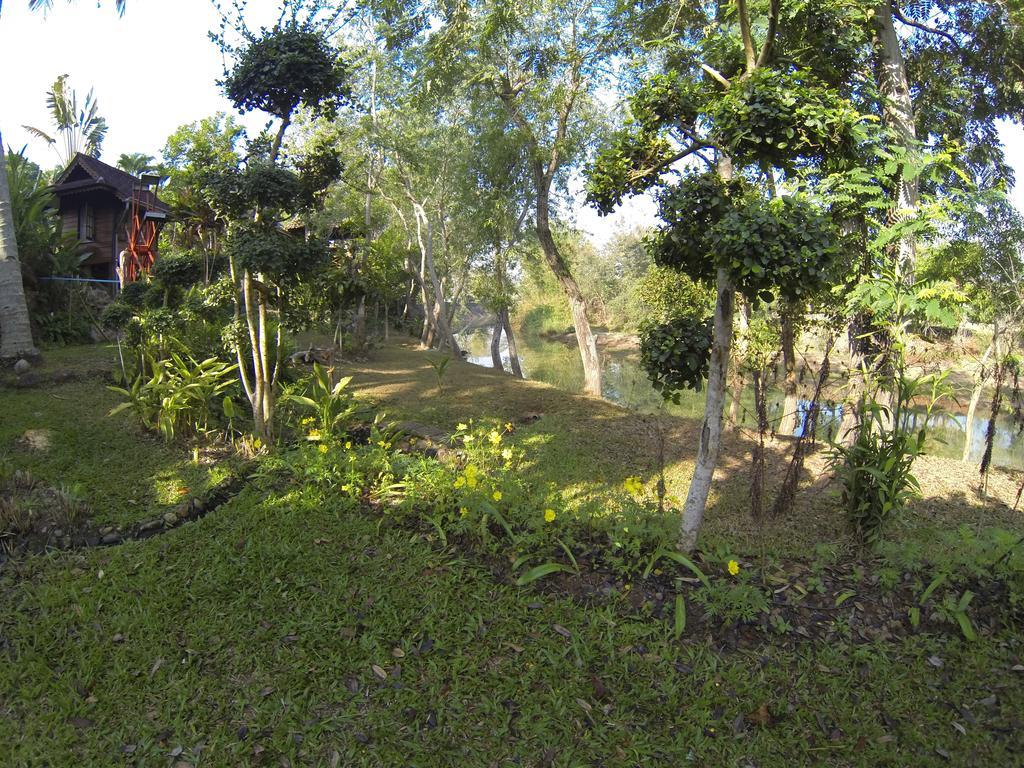 Riverside Resort Ban Cho Lae