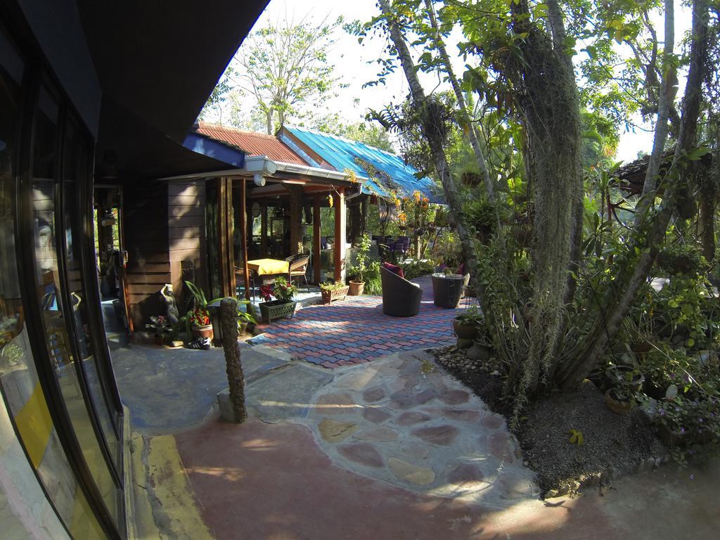 Riverside Resort Ban Cho Lae