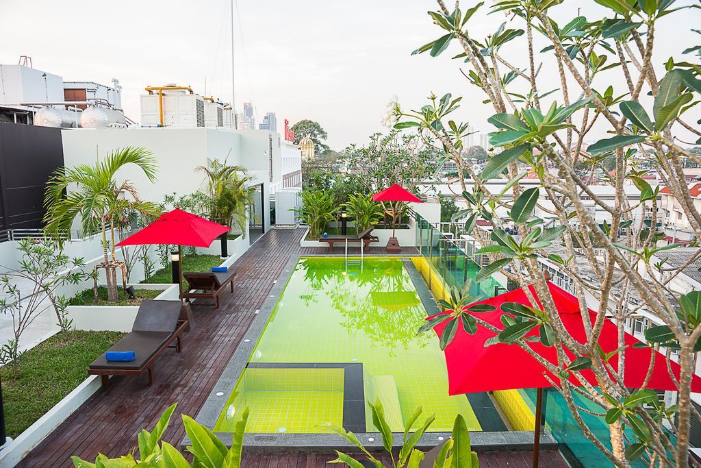 Sunshine Hip Hotel 3*