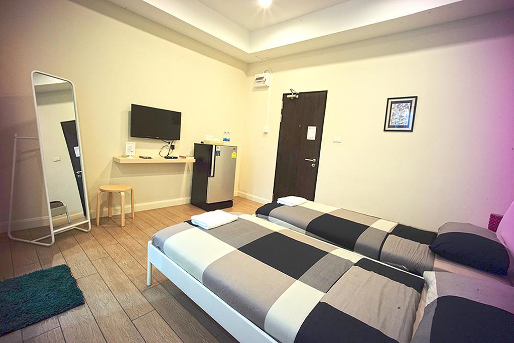 26 Bed And Coffee 3* Bang Saen