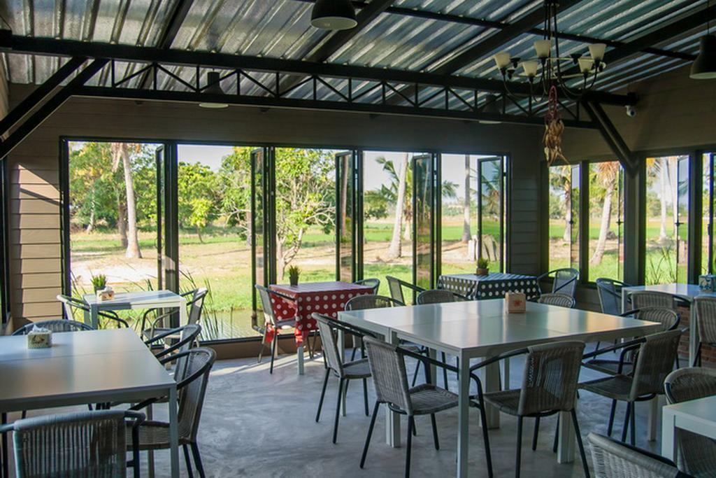 Cha-am Country Resort
