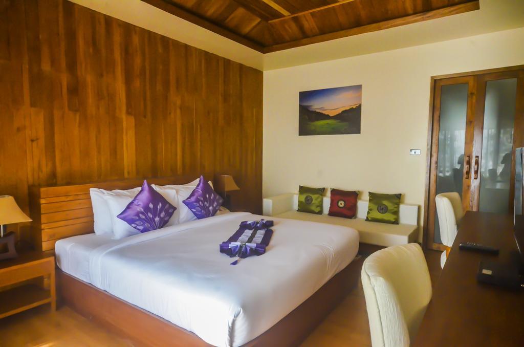 Koh Yao Yai Hillside 4*