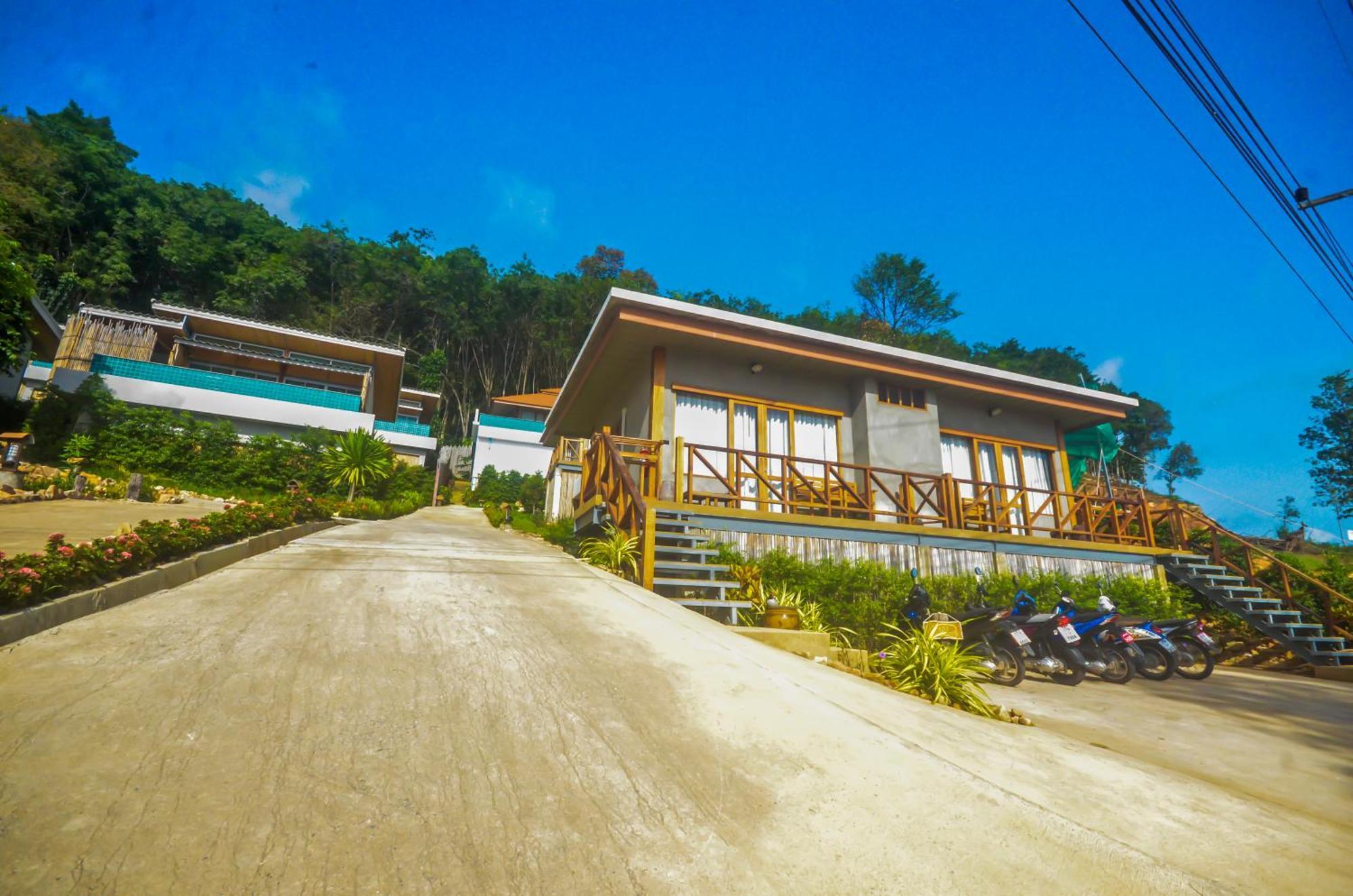 Koh Yao Yai Hillside