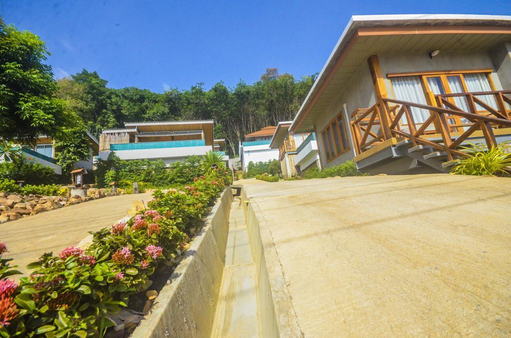 Resort Koh Yao Yai Hillside 4*