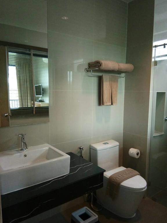 Hotel Riverawan