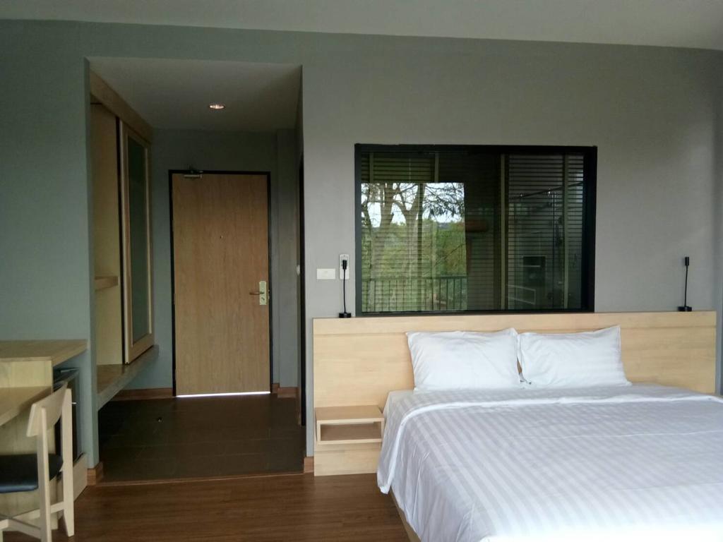 Hotel Riverawan 3*