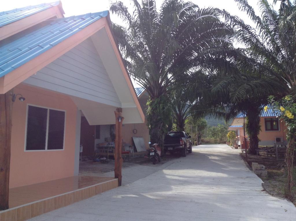Naka Mountain View Resort 2*