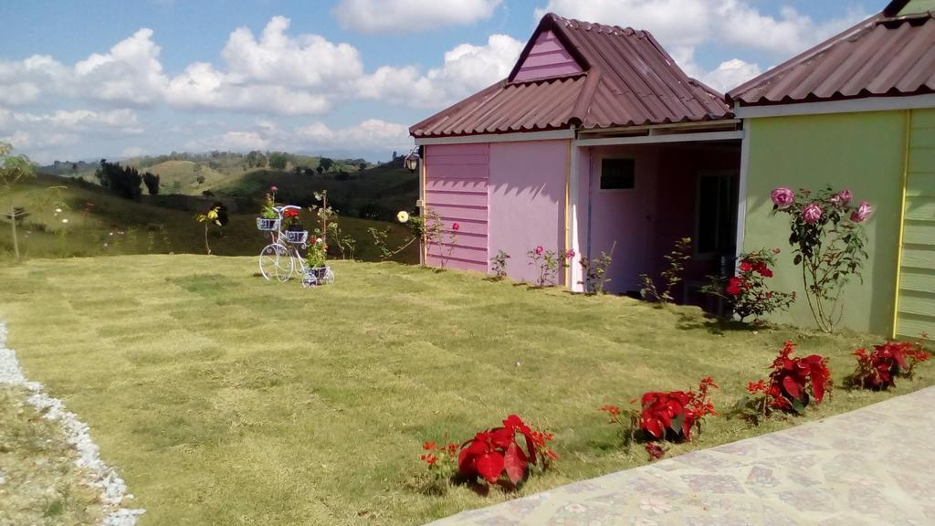 Bed & Breakfast Lovely Farm Khao Kho