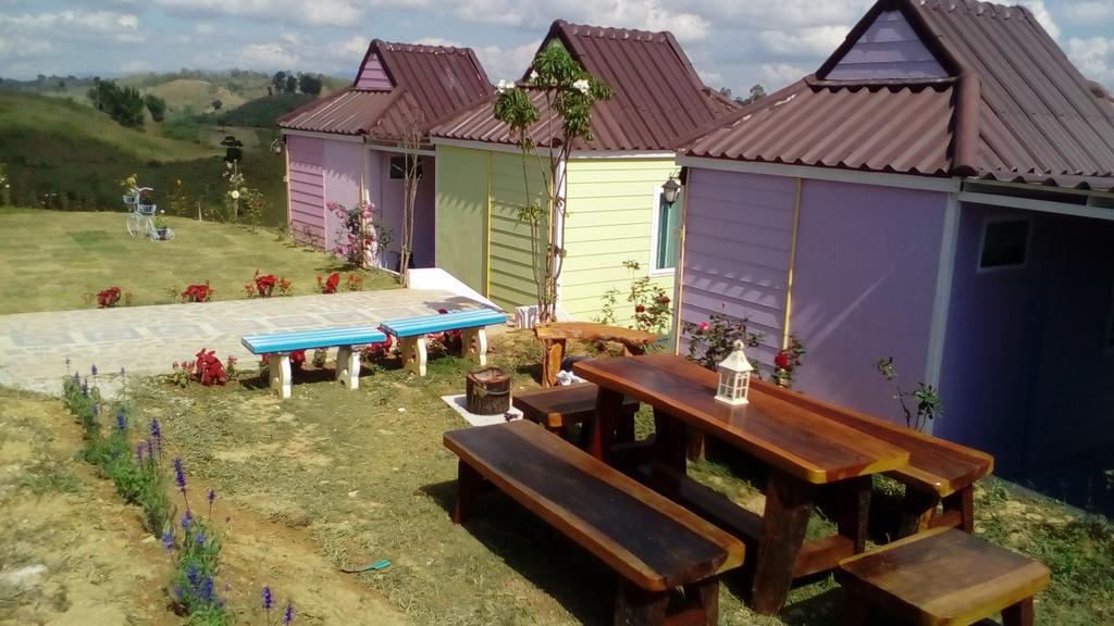 Lovely Farm Khao Kho