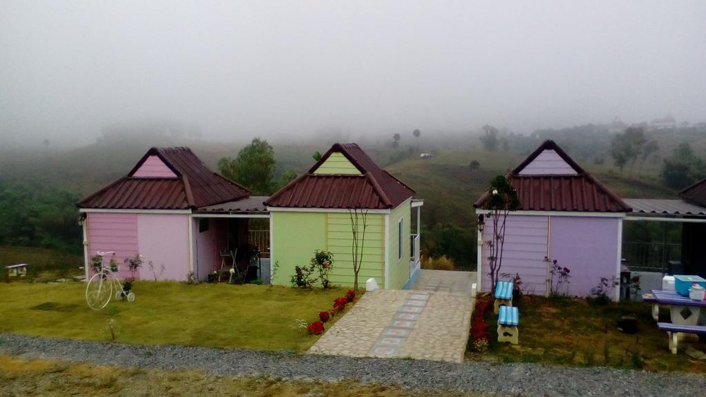Lovely Farm Khao Kho