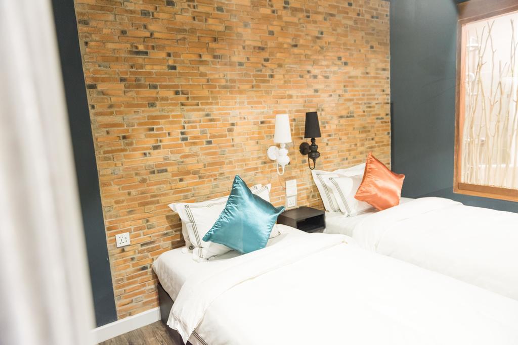 Joyful Thai Boutique Hotel