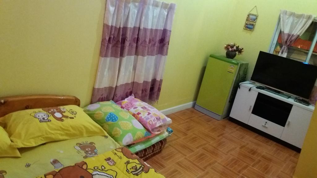 Buachompoo Guest house 2*