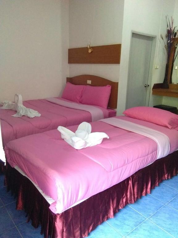 Tanyaporn House Guest house 2*