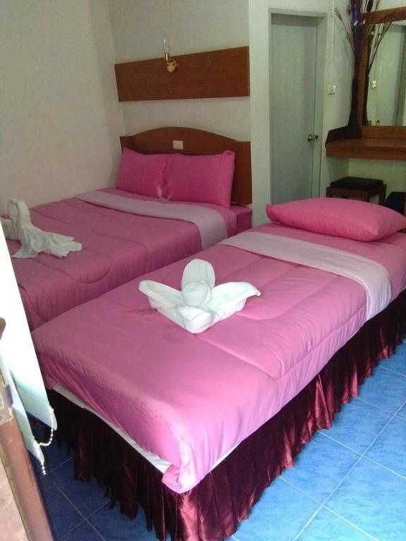 Tanyaporn House Guest house Haad Rin