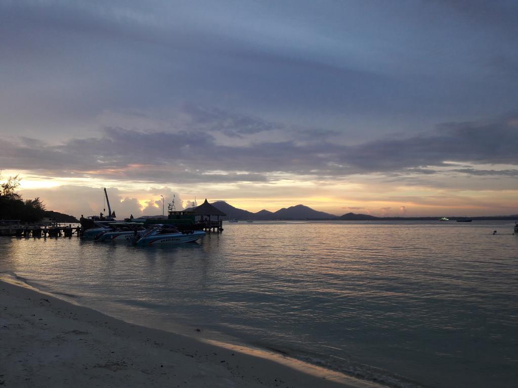 Minnie Seaview 2*