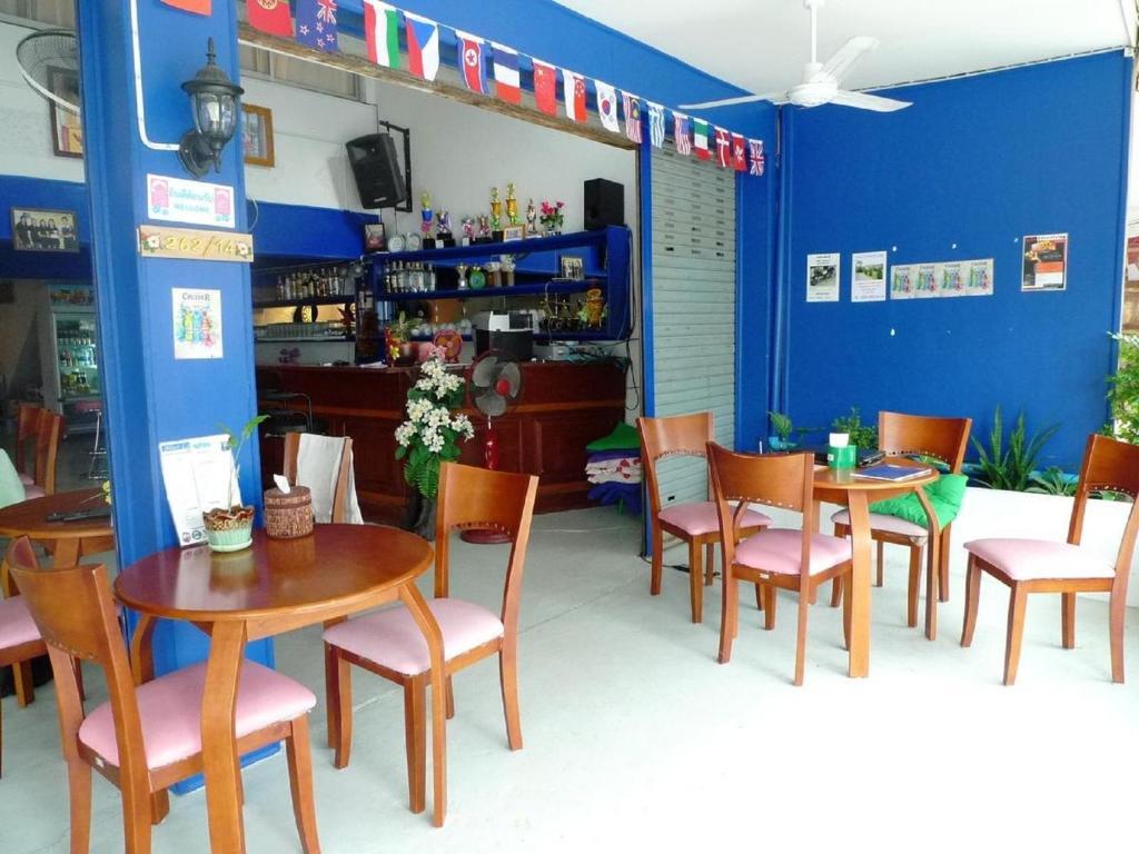 Inn Blue Lagoon & Bar