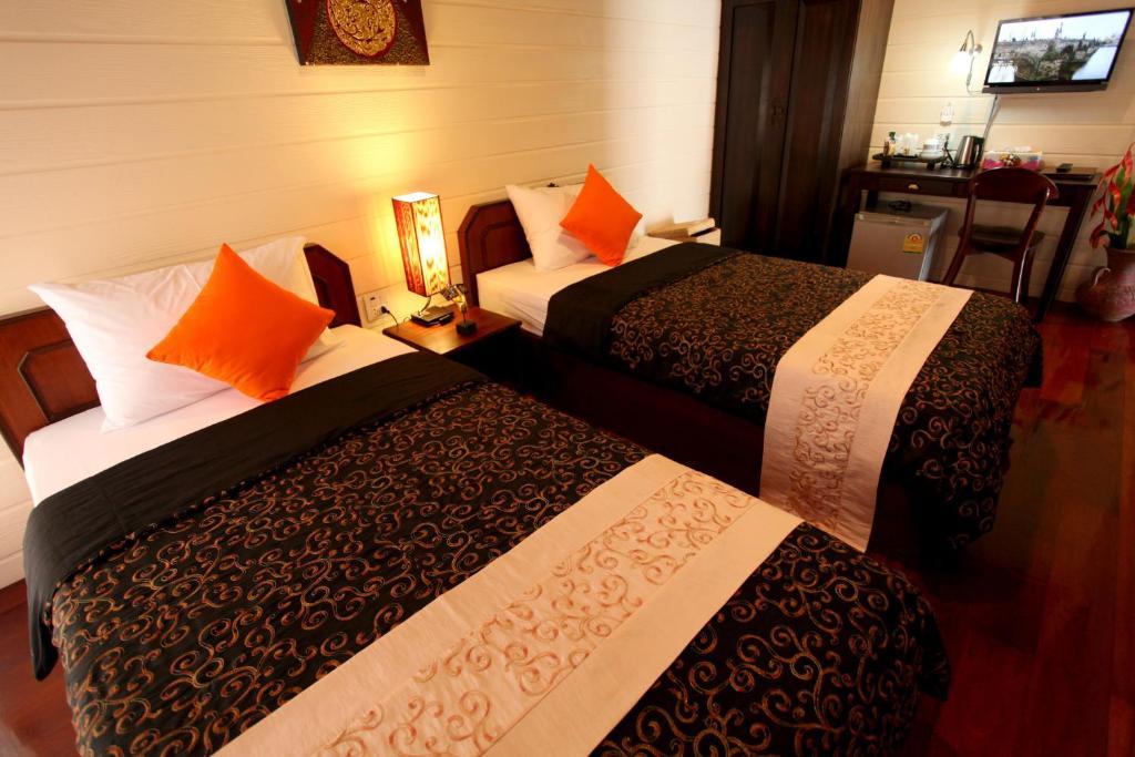 - Adults Only Hostel Ao Nang