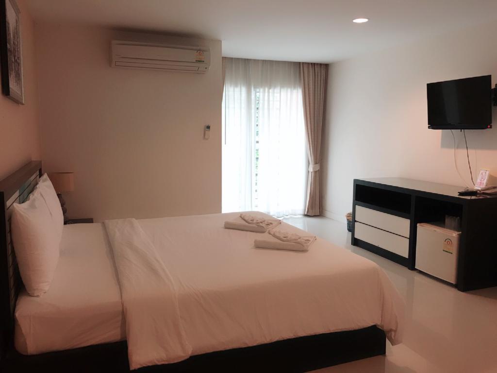 Similan Mansion 2*
