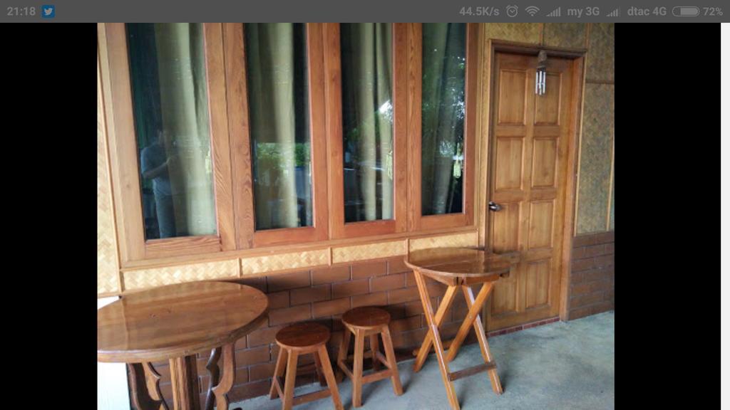 Baan Pak Phutawan Guest house