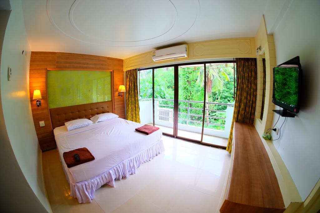Aonang View Hostel