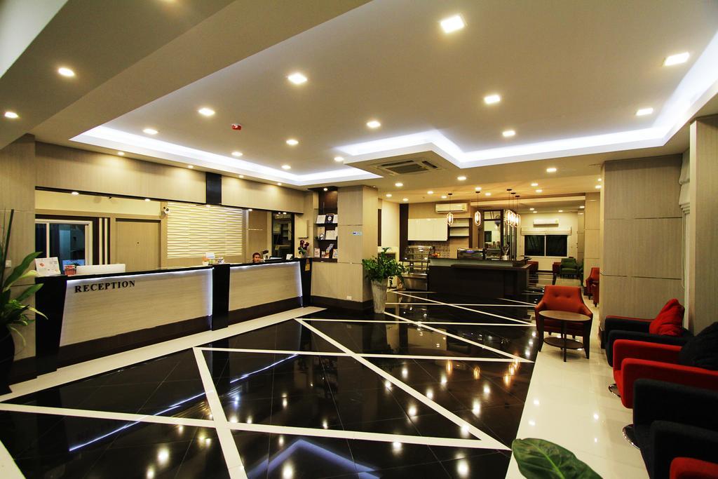 The Contrast I Hotel Pluak Daeng