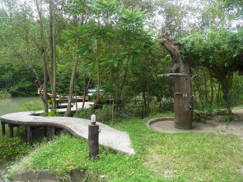 Fisherman's Hut , ขนำชาวเลโฮมสเตย์ Guest house