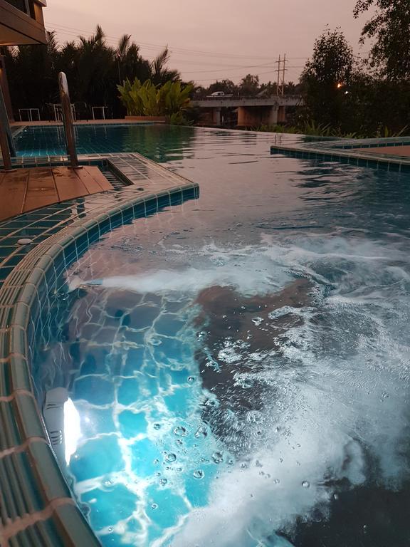 Coco View Samut Songkhram