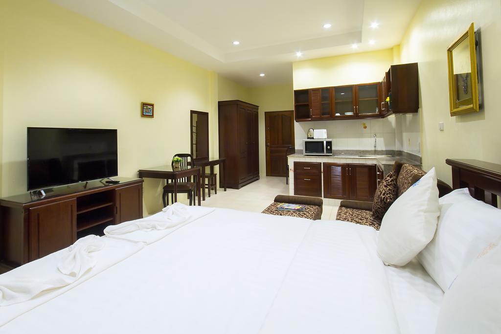 Lake Villa Resort