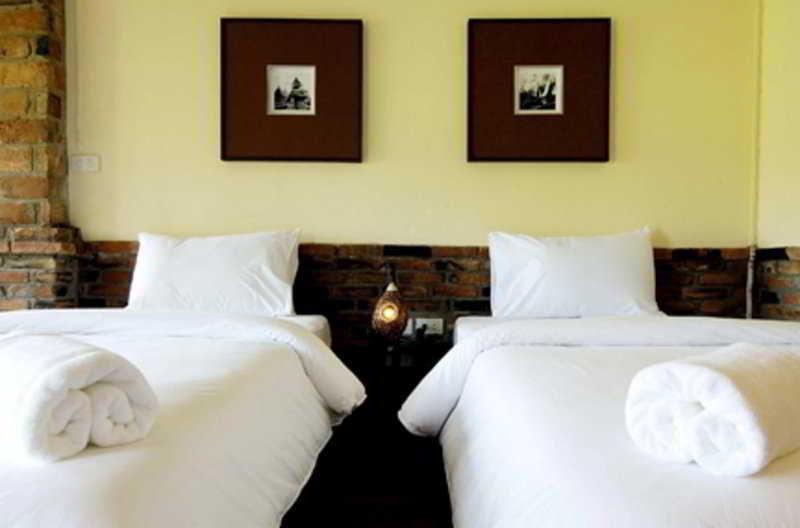 Motive Hotel