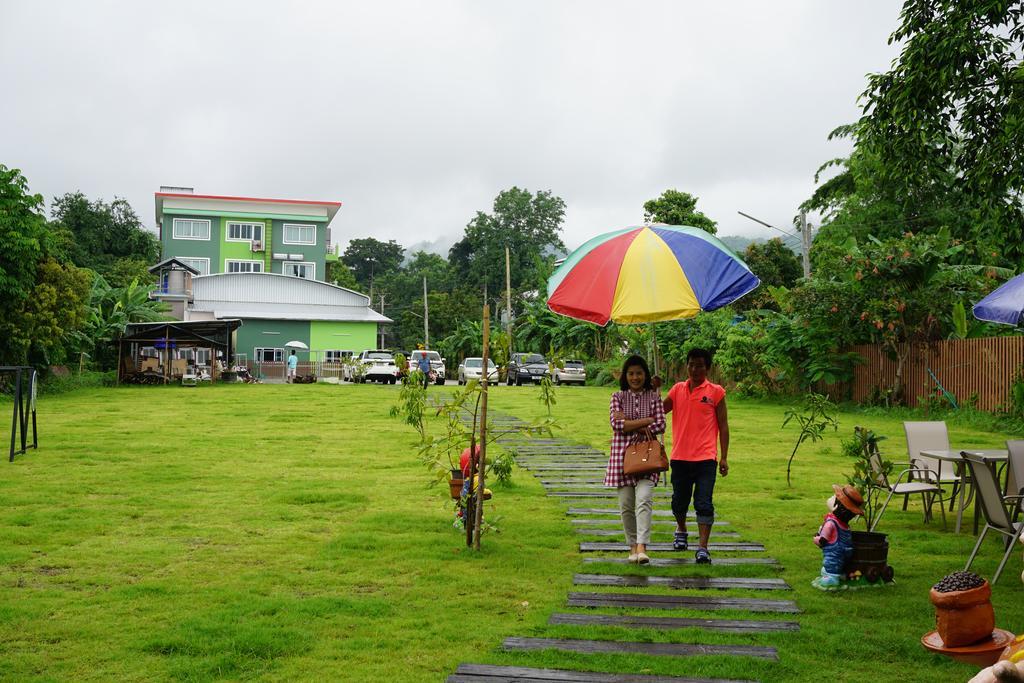 View Place Hostel *