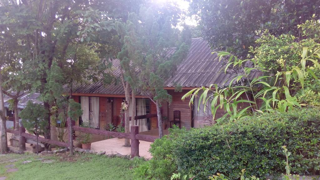 Guest house The Local Story Ban Mon Talaeng