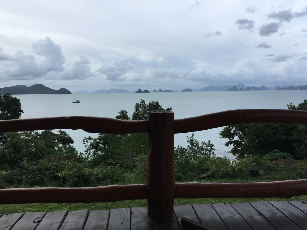 Esmeralda View - Sha Extra