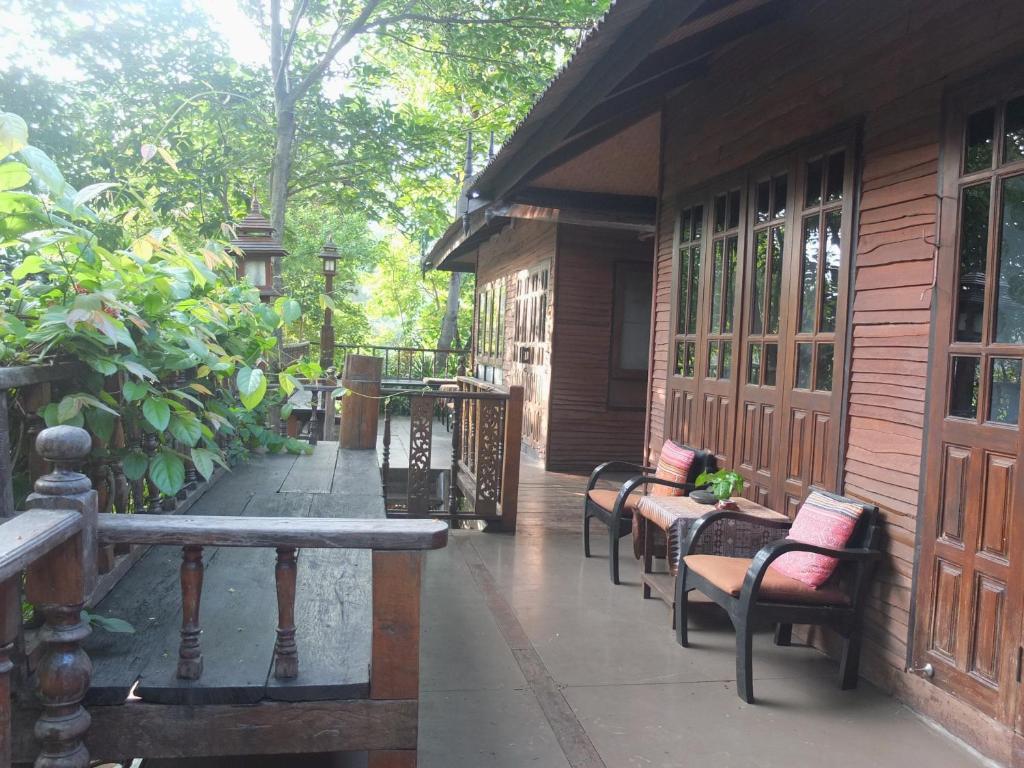 Alojamento Baantawan