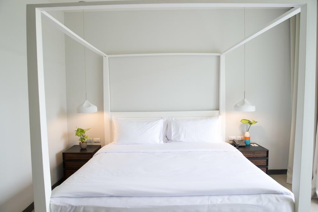 Flora Creek 5*