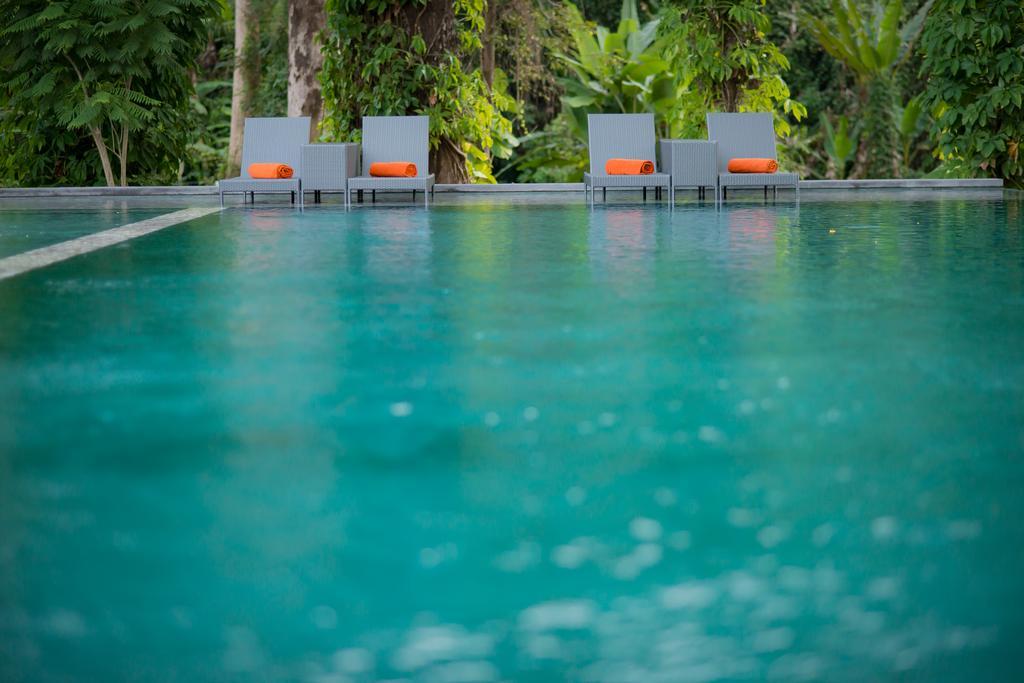 Flora Creek Resort Hang Dong