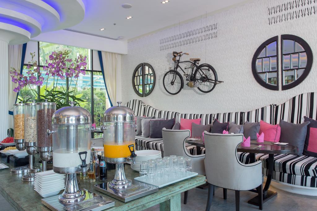 Hotel Wave Pattaya