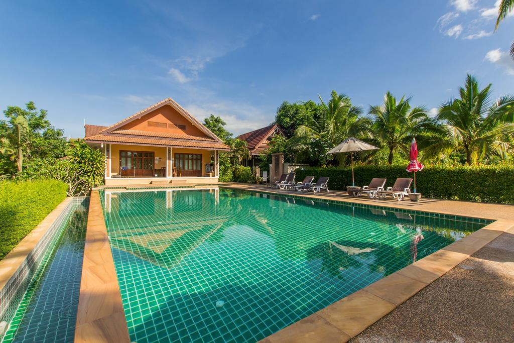 Oscar Aonang Krabi Villa *