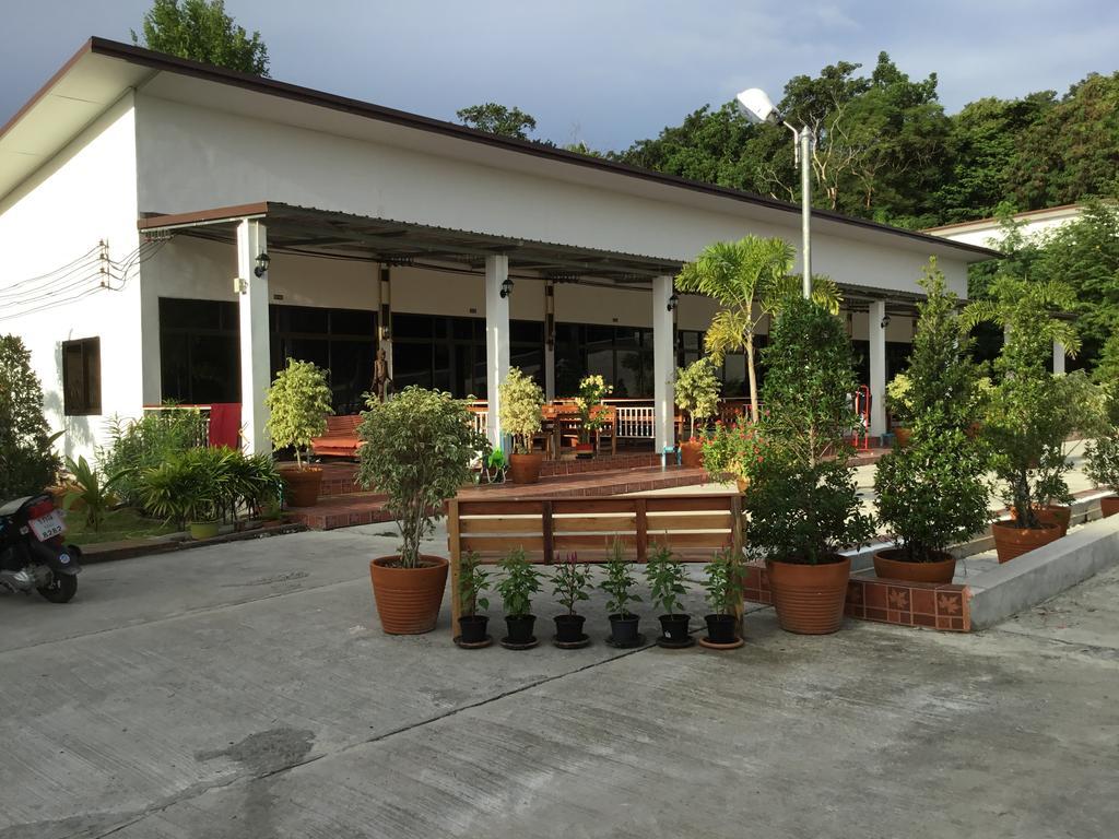 Maria's 2 Bedroom For Up To 6 People Holiday home