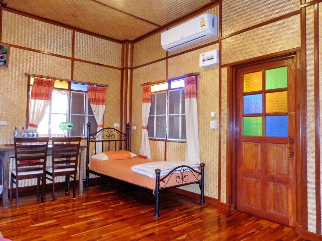 Resort Golden Teak 2*